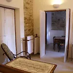 Yiayia's House Holiday home