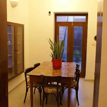 Yiayia's House Feriehus Limassol